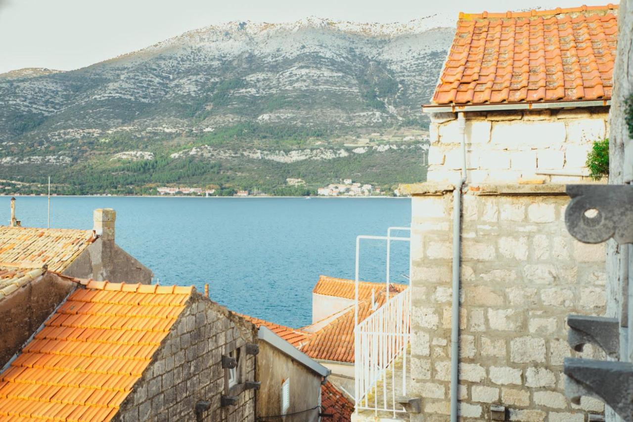 Old Town Watch&C Apartment Korcula Town Bagian luar foto