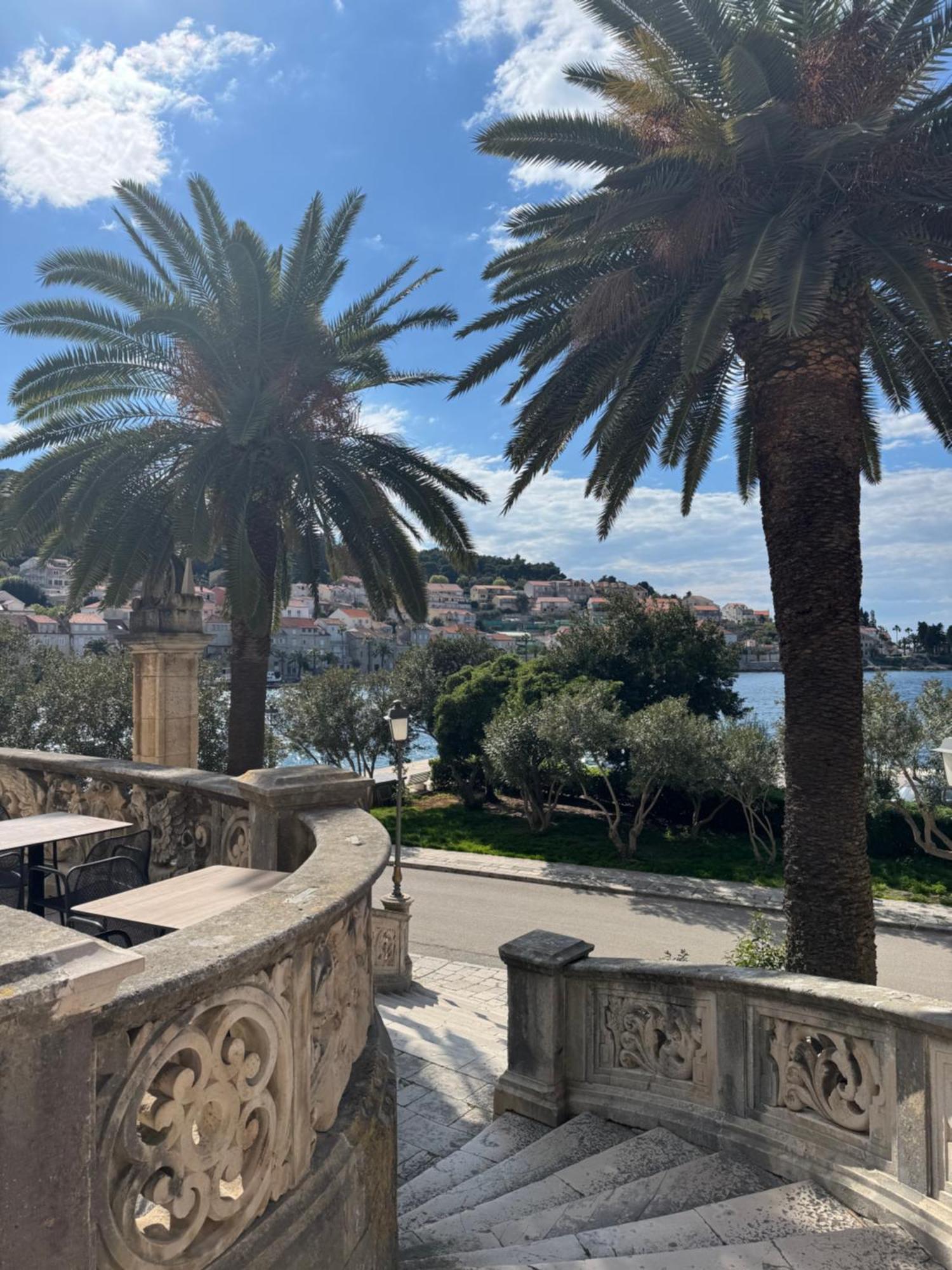 Old Town Watch&C Apartment Korcula Town Bagian luar foto